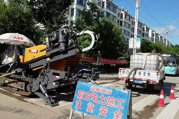 鉆設地下管道、地下電纜